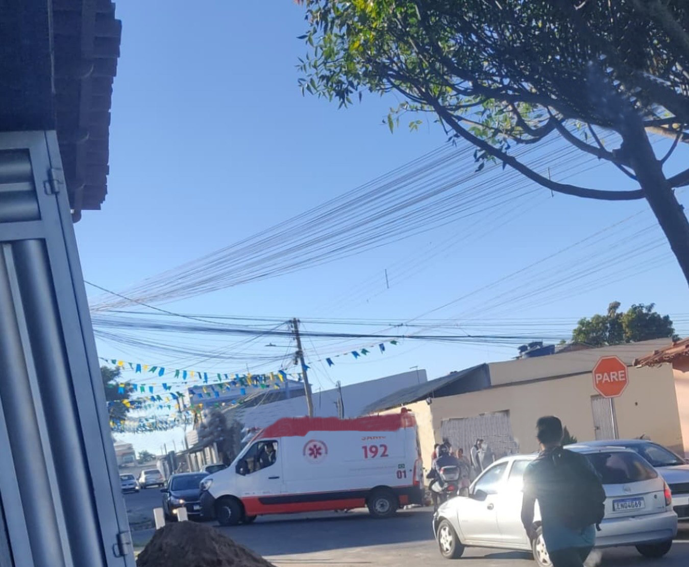 Grave acidente assusta moradores no Cidade Modelo, em Vitória da Conquista